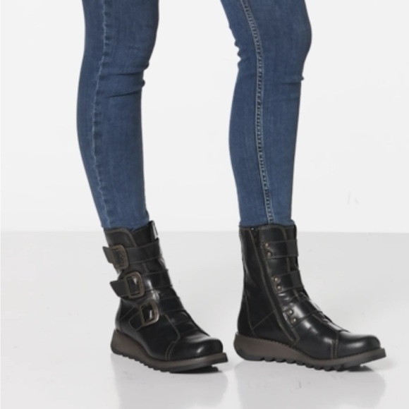 NEW Fly London Biker Three Buckle Leather Side Zip Boot Sz 37 6.5 - 7 US NIB - Picture 10 of 16